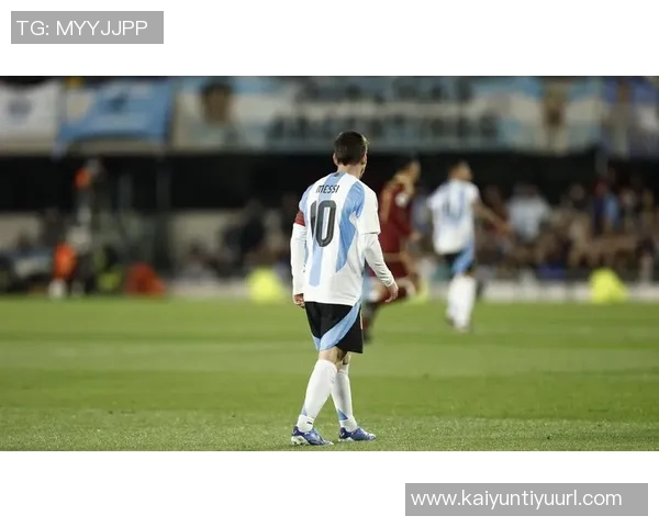 梅西在社交媒体分享照片宣布前往阿根廷国家队报到的喜悦心情 梅西在社交媒体分享照片宣布前往阿根廷国家队报到的喜悦心情